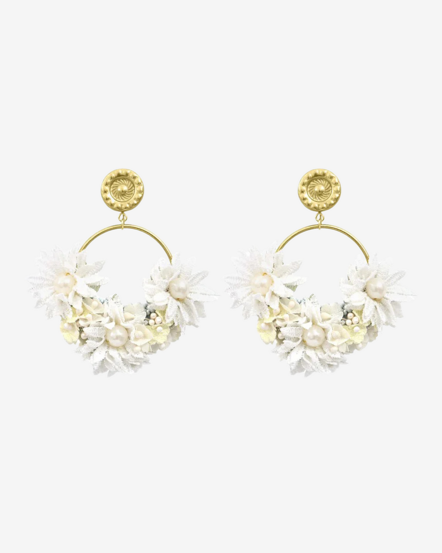 FLOWERS WHITE