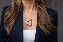 Load image into Gallery viewer, NECKLACE - GOLD OPEN HEART